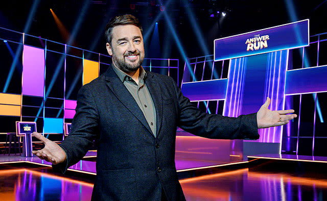 Jason Manford Fronts New BBC Quiz Show The Answer Run - TVFORMATS