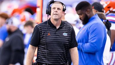 Four Downs and a Bracket: Billy Napier era at Florida nears end with boosters ready to pay buyout