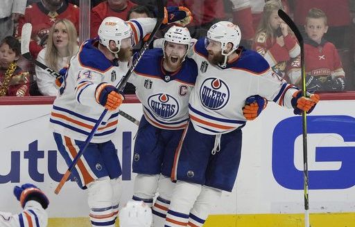 Connor McDavid wins Conn Smythe as playoff MVP despite Oilers losing Stanley Cup Final to Panthers