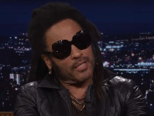 This Video Of Lenny Kravitz Lifting Up And Hugging A Crying Fan At Music Festival Is The Wholesome Content...