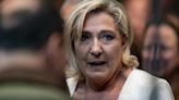 Le Pen cree que la campaña del 12M de Puigdemont "humilla a Francia" como país para criminales