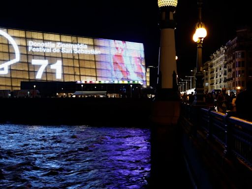 Almodóvar, Depp, Blanchett y el remake feminista de “Emmanuelle”, inauguran el Festival de San Sebastián