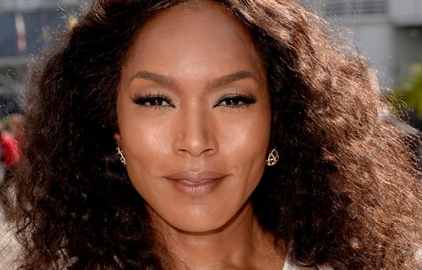 Angela Bassett named 2024 Spelman College commencement speaker; Justice Kentaji Brown Jackson to receive honorary degree