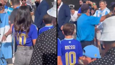 La reacción de los hinchas argentinos al ver a la familia de Lionel Messi entrando al estadio