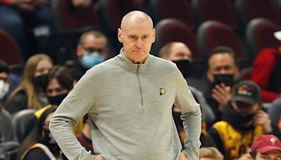 La NBA impone una multa de 35.000 dólares al entrenador Rick Carlisle por criticar a los árbitros