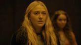 Observados: el largometraje de terror protagonizado por Dakota Fanning estrena un oscuro adelanto