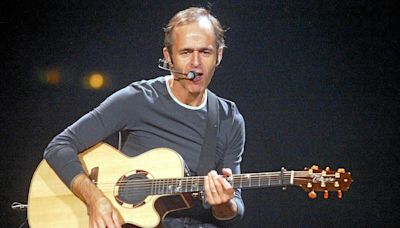 Jean-Jacques Goldman en villégiature en Bretagne