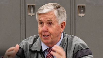 Parson signs sweeping education bill targeting 4-day weeks, boosting private schools