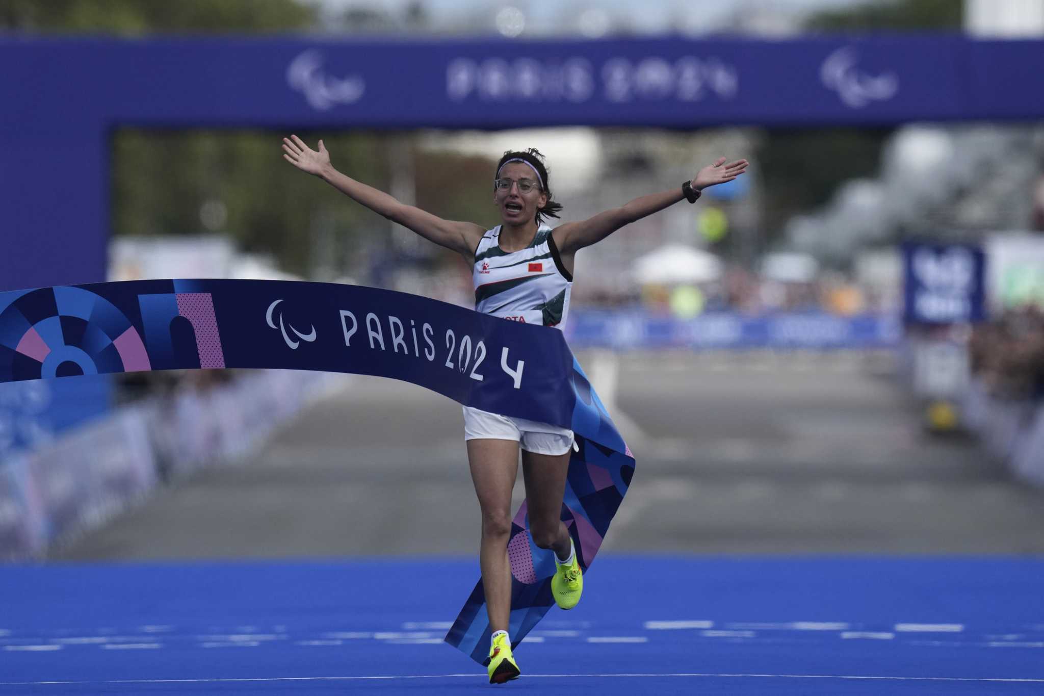 Morocco’s El Idrissi smashes women’s marathon world record on the last day of the Paralympic Games