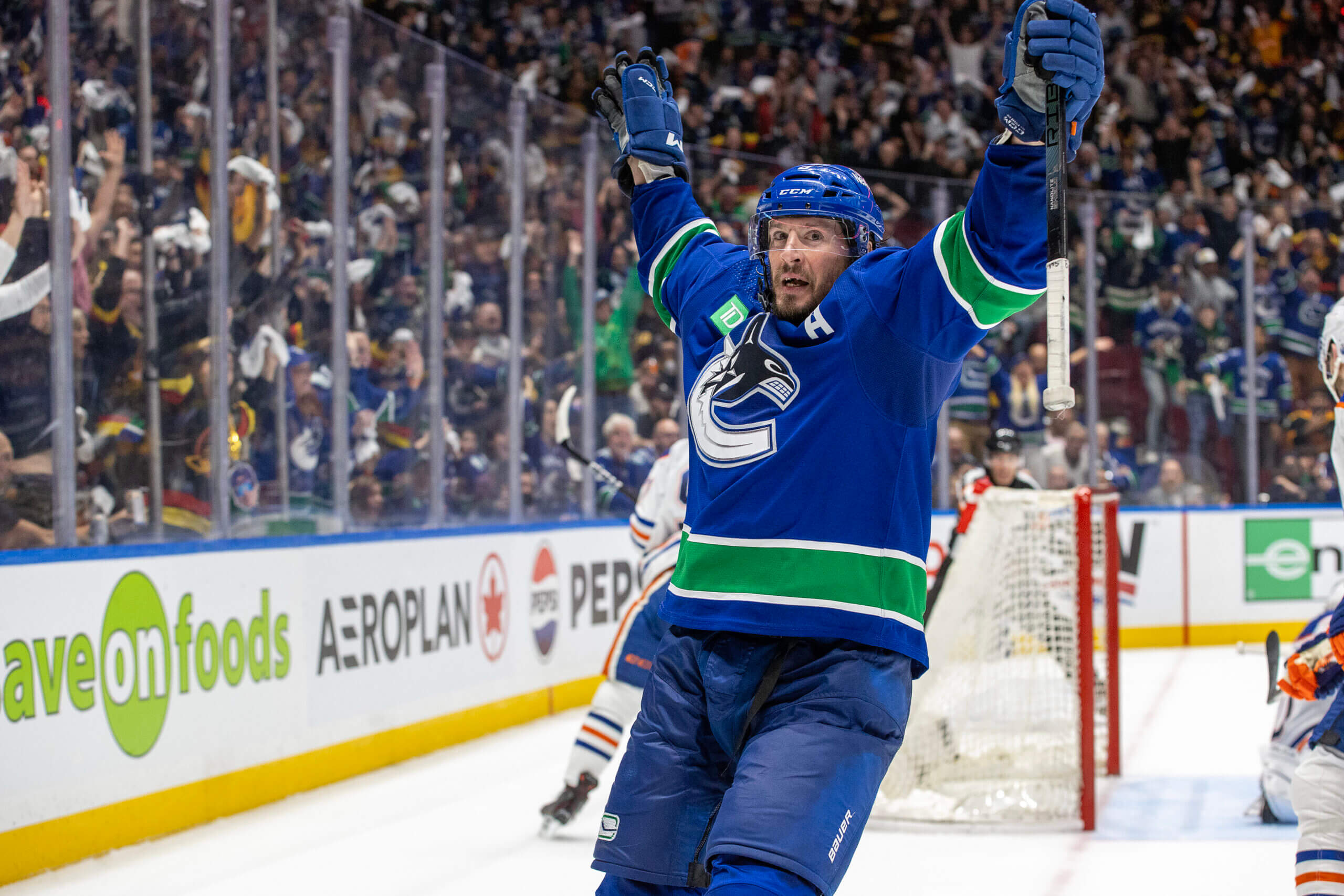 How the Canucks pushed the Oilers to the brink with epic Game 5 win