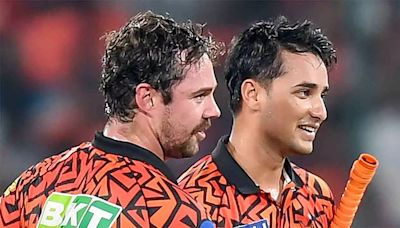 IPL 2024: Travis Head and Abhishek Sharma pummel LSG as SRH chase down 166-run target in 9.4 overs - Times of India