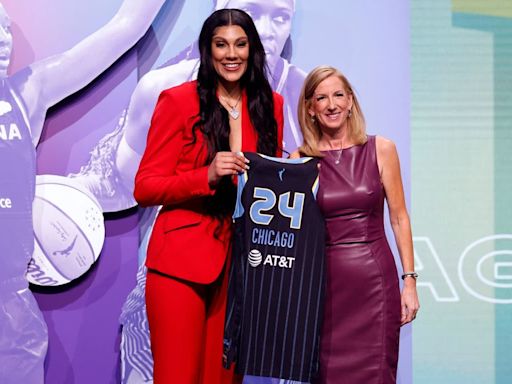 Kamilla Cardoso sofre lesão e estreia na WNBA será adiada - Lance!