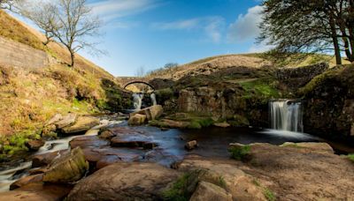 The scenic Peak District walk waterfalls flow and three counties meet