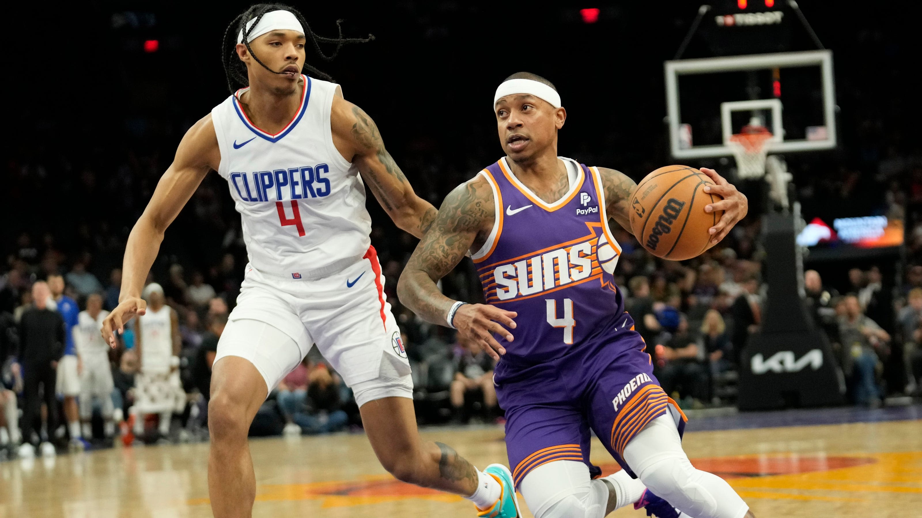 Phoenix Suns' Isaiah Thomas says he was confronted by person brandishing assault weapon