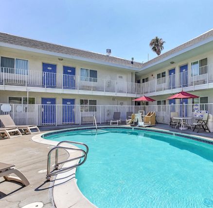 motel-6-pleasanton-pleasanton- - Yahoo Local Search Results