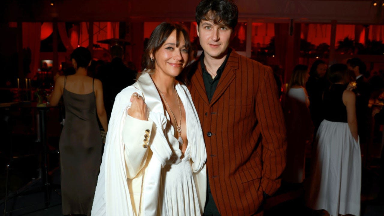 Rashida Jones Reveals She's Not Legally Married to Ezra Koenig