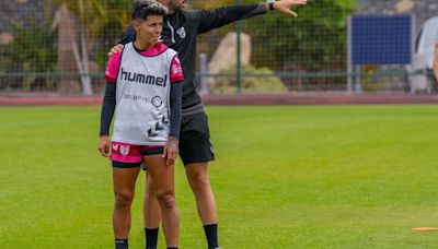 María José Pérez: "Mi cuerpo me pide seguir jugando al fútbol"