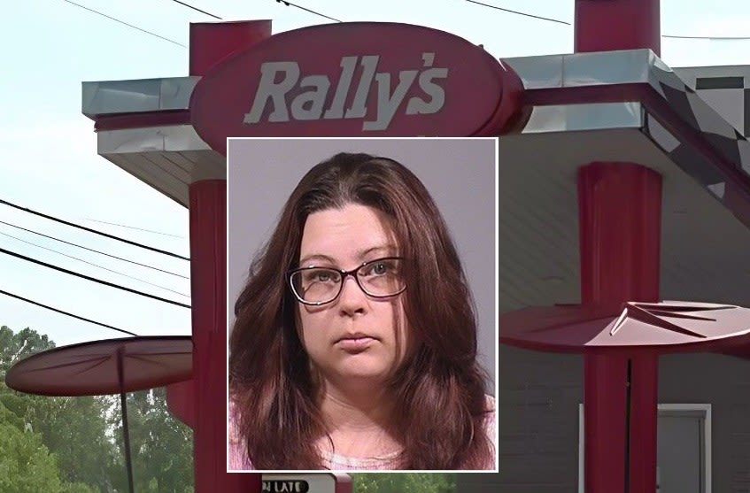 Howland woman pleads 'not guilty' to Warren restaurant shooting