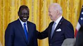 Joe Biden elogió al presidente keniano, en la primera visita de un mandatario africano en 15 años