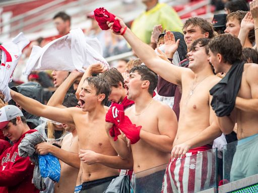 Indiana football's Curt Cignetti happy with improved turnout, wants to see sellouts next