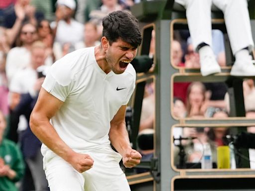 Alcaraz vence a Humbert para alcanzar los cuartos de Wimbledon