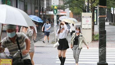 天天午後雷雨！未來一週悶熱注意颱風 一圖看「氣溫、降雨熱區」