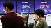 Asian shares advance, Hong Kong up 2.8%, after Wall St rally