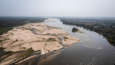 La sequía en Polonia reduce el nivel del Vístula a 25 centímetros y eleva el peligro de incendios