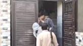 UP Woman Catches Husband Cheating On Her, Slaps Him In Front Of Police. Video Viral - News18