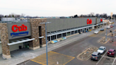 Hempel, Midloch buy Oakdale shopping center for $23 million - Minneapolis / St. Paul Business Journal