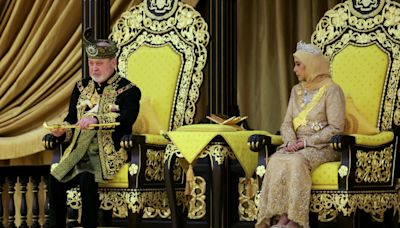 Malaisie: couronnement en grande pompe pour le roi Ibrahim Iskandar, un milliardaire au franc-parler