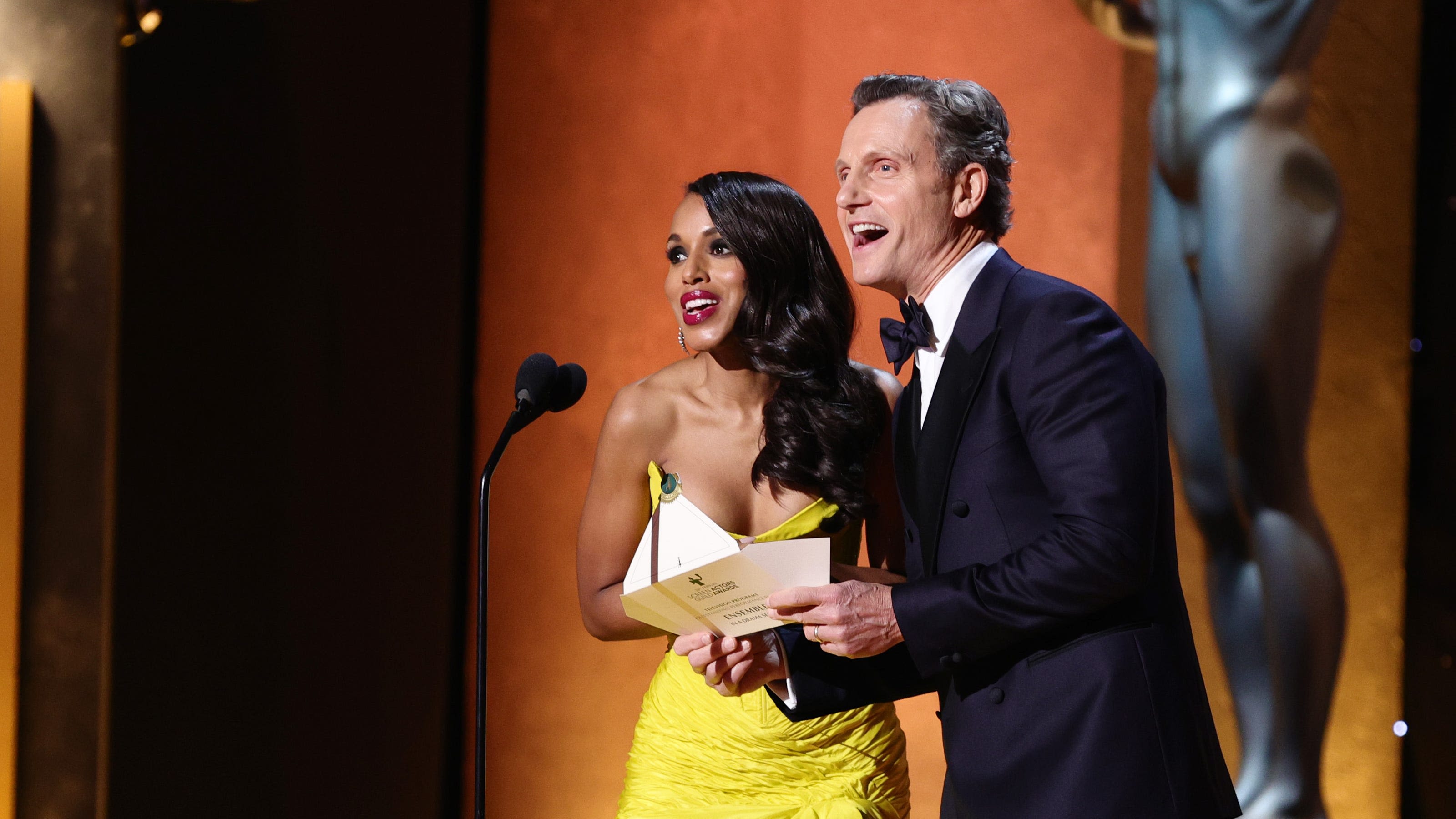 Kerry Washington takes credit for 'Scandal' co-star Tony Goldwyn's glow up