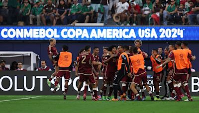 Venezuela GK slams media after upset over Mexico