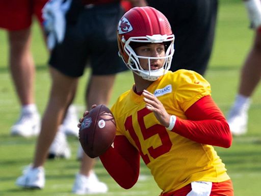 Why Chiefs are airing it out after Patrick Mahomes conceded punting is acceptable