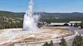 Pánico entre turistas que presenciaron una explosión hidrotermal en el parque Yellowstone