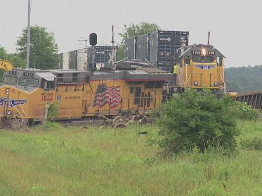 What caused the train derailment in Arkansas? | What to know