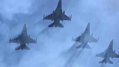 F-16s flyovers happening in Colorado late Monday morning: see the flight schedule