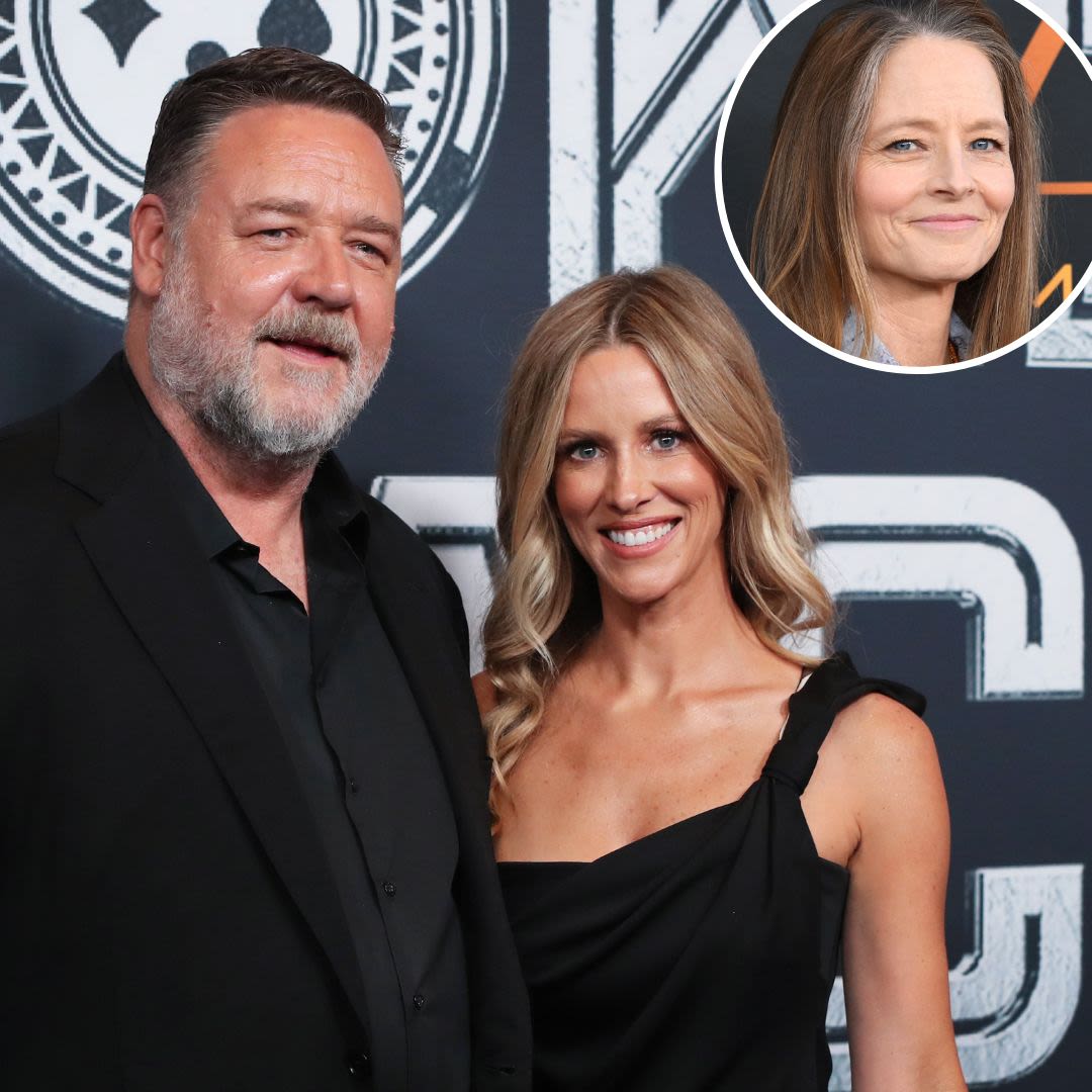 Jodie Foster Urging Ex Russell Crowe to ‘Make Things Official’ With Girlfriend Britney Theriot