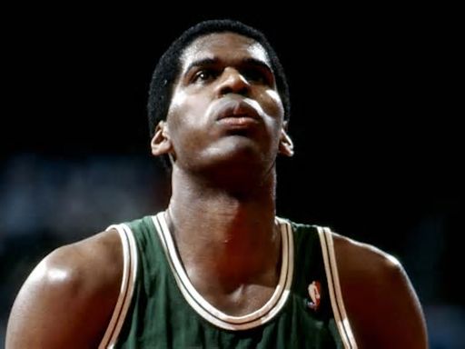 Celtics Legend Unleases Fiery Declaration During Reunion With Bird, McHale