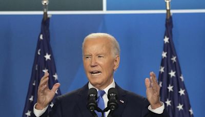 Biden reitera que no se va "a ninguna parte"