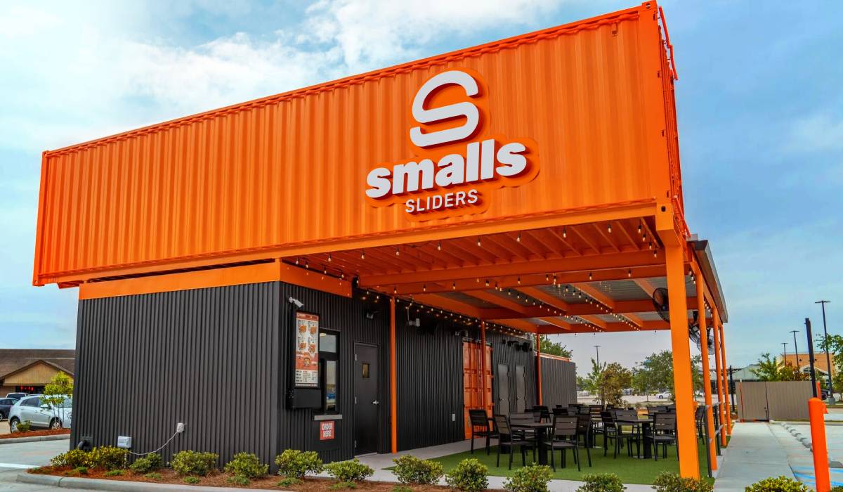 Smalls Sliders Signs Deal to Drop 12 Cans in Charlotte