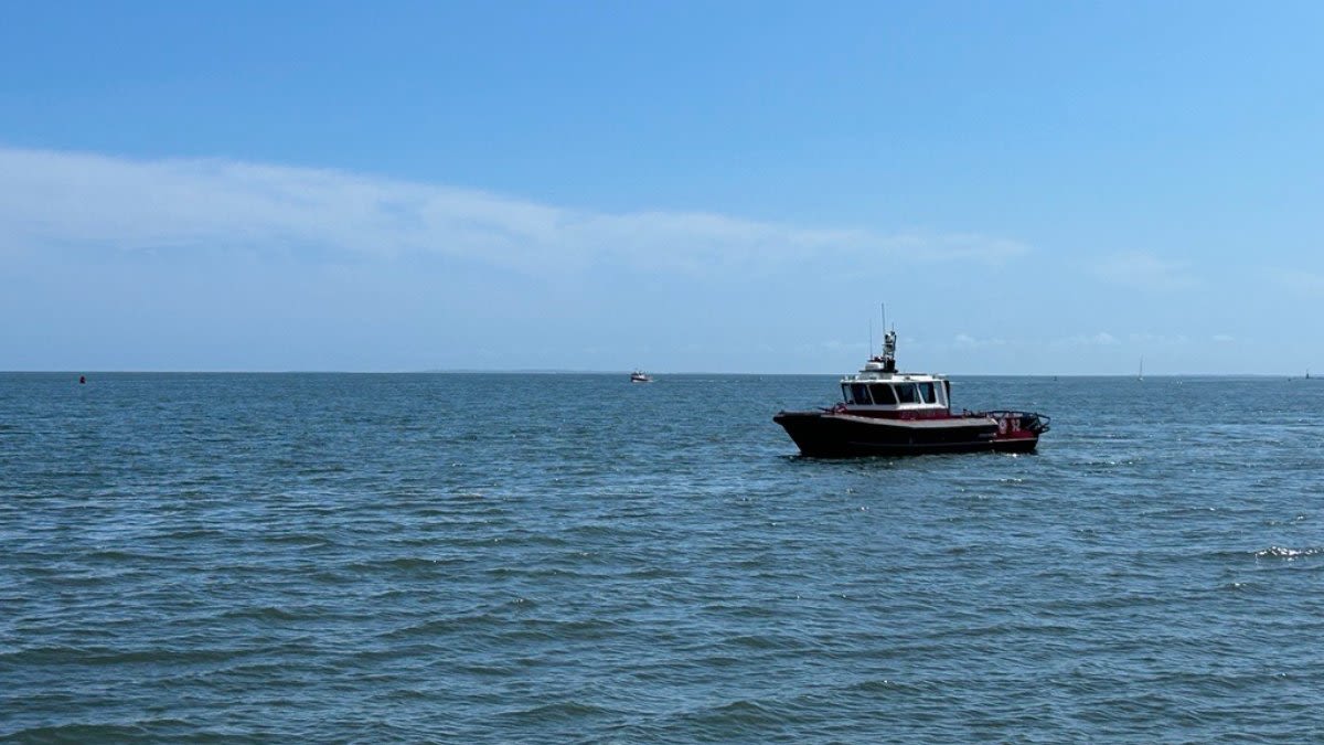 Body of boater missing since crash in Old Saybrook is found, other boater still missing