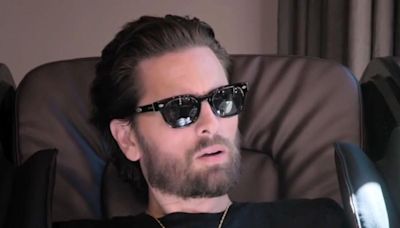 'The Kardashians': Scott Disick reveals he was eating "a whole box" of Hawaiian rolls every night before drastic weight loss
