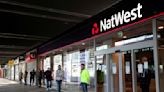 NatWest gains despite Q1 profit fall; closely watched net interest margin rises By Investing.com