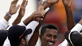 Sri Lanka on track for series sweep despite collapse