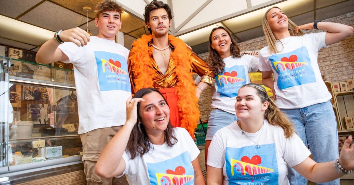 Life-sized waxwork figure of Harry Styles unveiled at bakery where he used to work