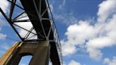 Will federal grant loss derail plans to rebuild Bourne and Sagamore bridges? Cape congressman says no
