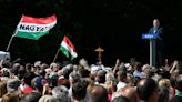 Orbán pide el voto a miles de seguidores para hacer un 'exorcismo' en Bruselas