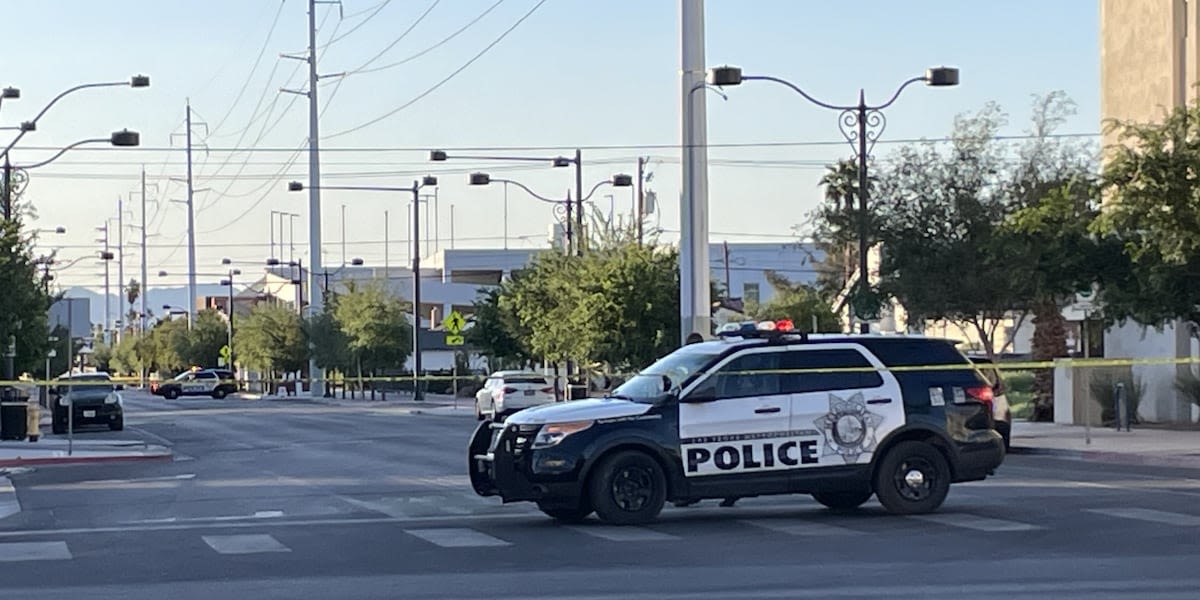 Police investigate homicide, shut down multiple roads in downtown Las Vegas