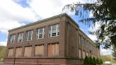 Dead animals and fragmenting girders: Engineers inspect Plainfield annex